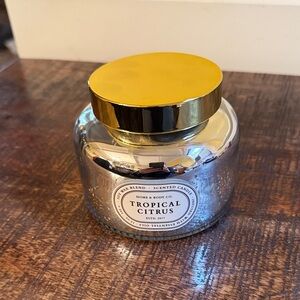 Tropical Citrus Scented Candle with Gold Lid